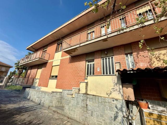 Casa indipendente in vendita a Ronco Biellese BI