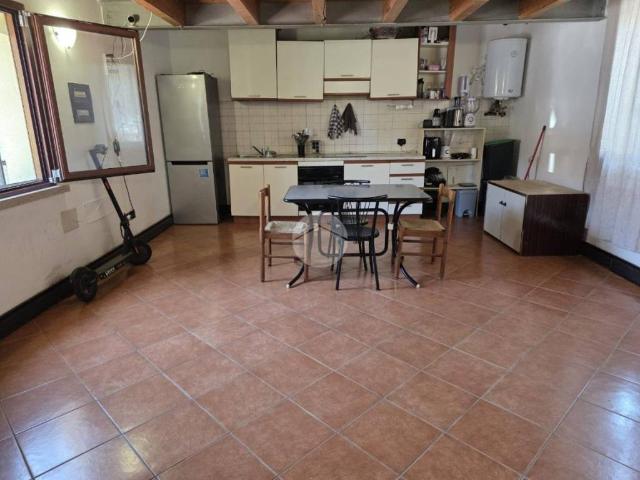 Casa indipendente in vendita a Roncoferraro MN