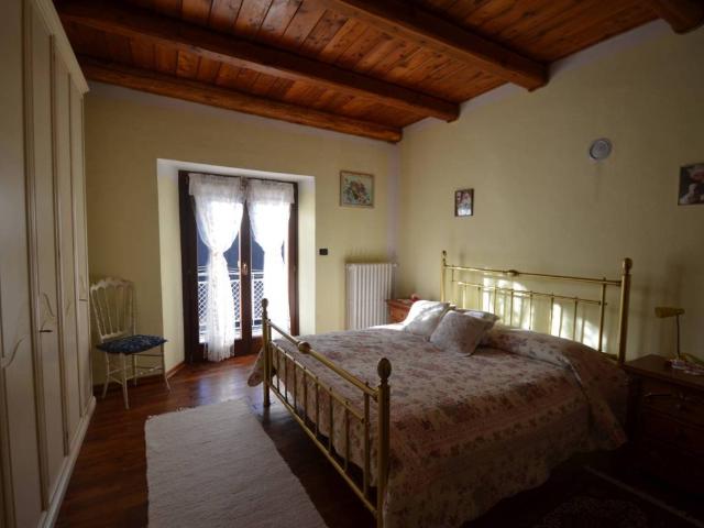 Casa indipendente in vendita a Rorà TO