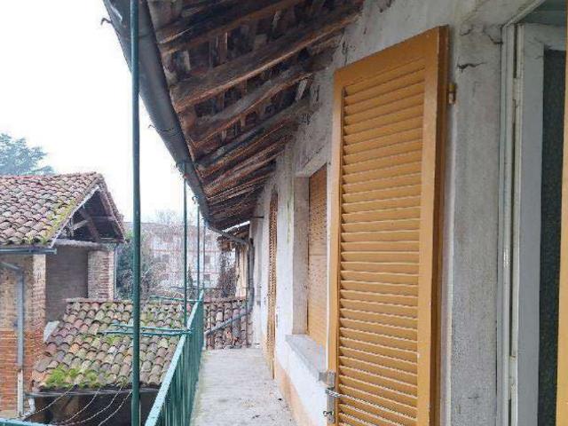 Casa indipendente in vendita a Rosasco