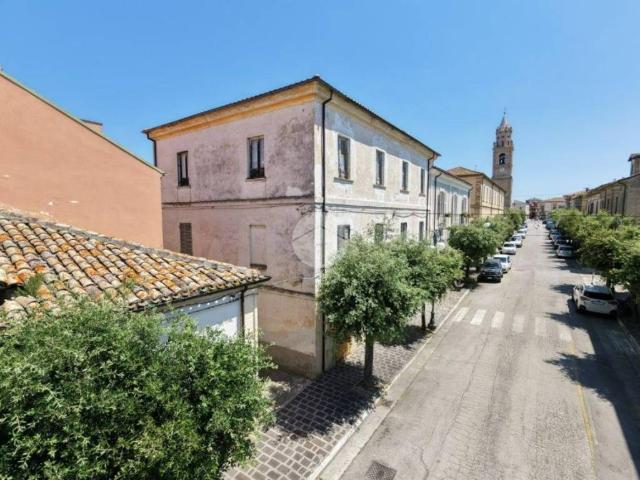 Casa indipendente in vendita a Roseto degli Abruzzi TE
