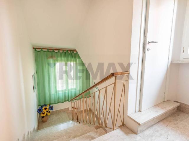 Casa indipendente in vendita a Rosora AN