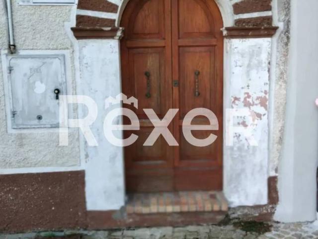 Casa indipendente in vendita a Rosora AN