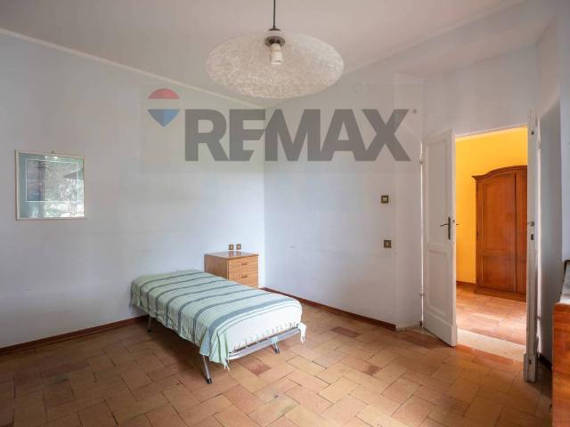 Casa indipendente in vendita a Rosora AN