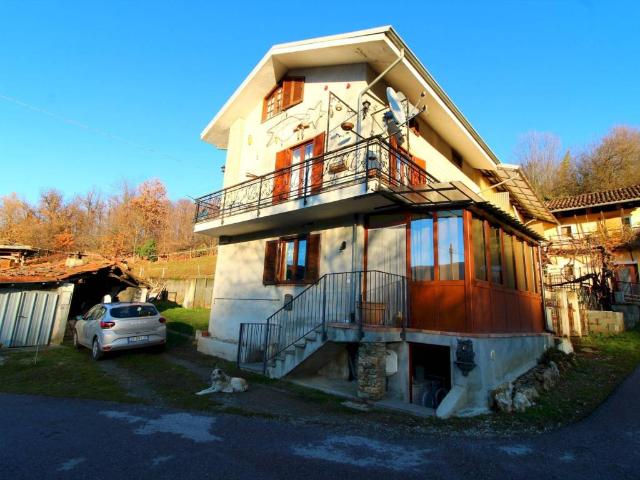 Casa indipendente in vendita a Rossana CN