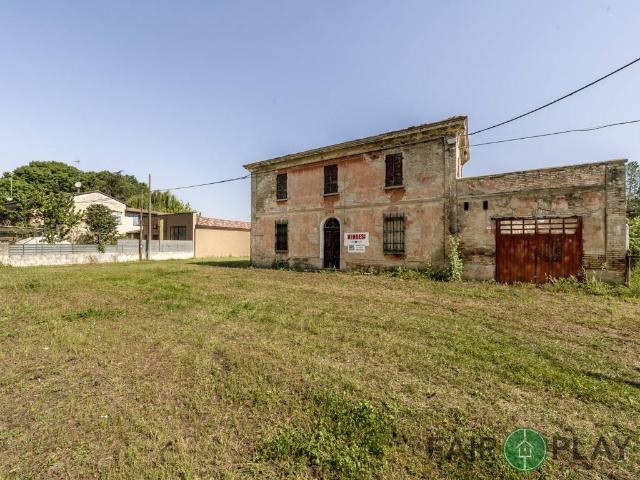 Casa indipendente in vendita a Ravenna RA