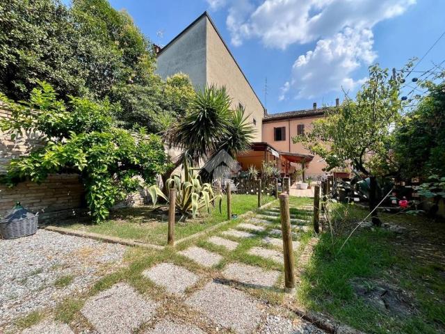 Casa indipendente in vendita a Ravenna RA