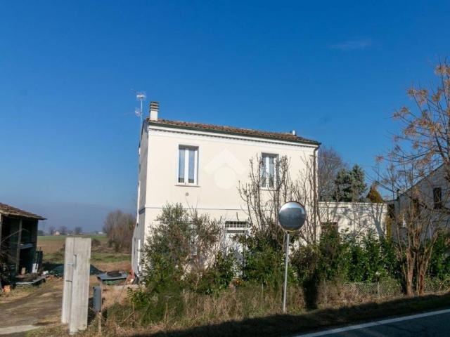 Casa indipendente in vendita a Ravenna RA