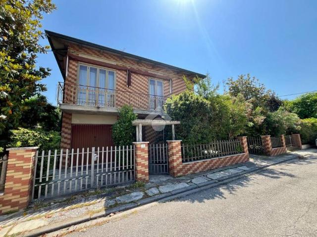 Casa indipendente in vendita a Ravenna RA