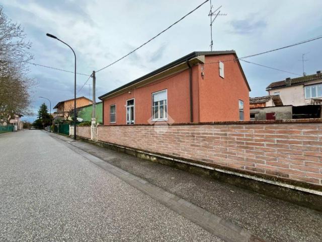 Casa indipendente in vendita a Ravenna RA