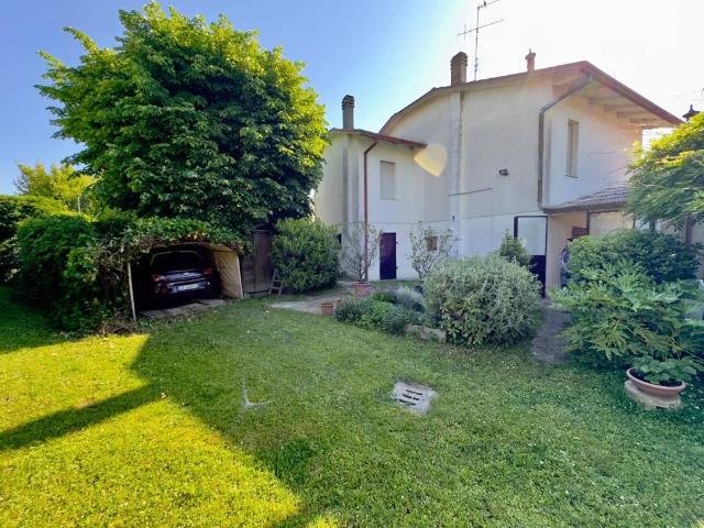 Villa in vendita a Ravenna RA