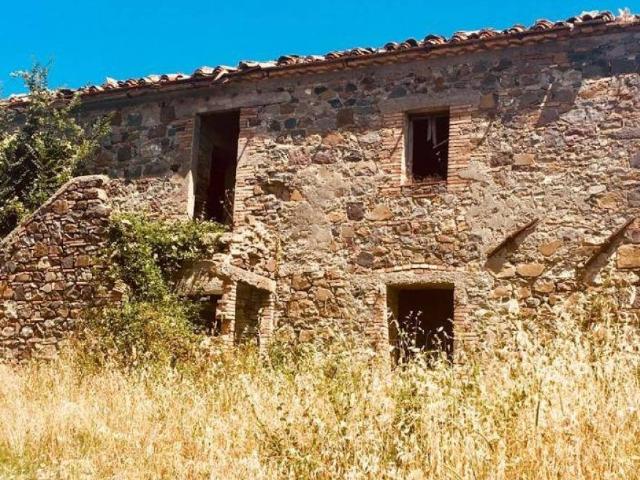 Casa indipendente in vendita a Radicofani SI