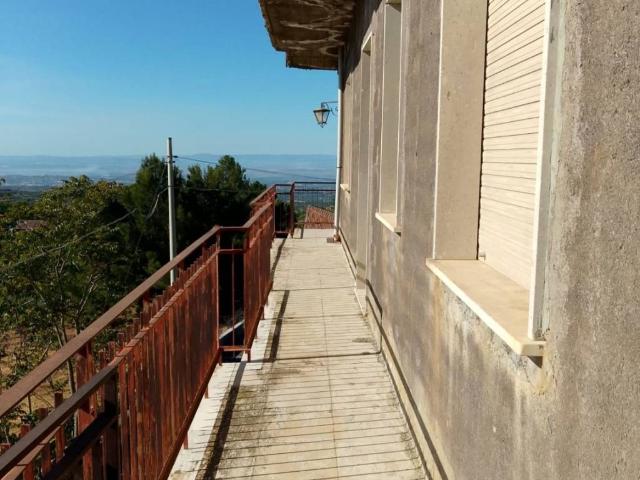 Casa indipendente in vendita a Ragalna CT