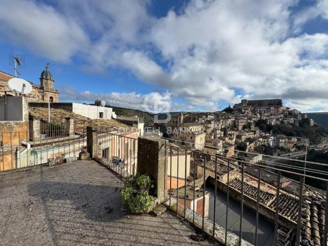 Casa indipendente in vendita a Ragusa, Ibla