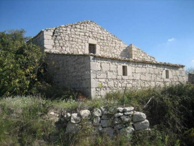 Casa indipendente in vendita a Ragusa RG