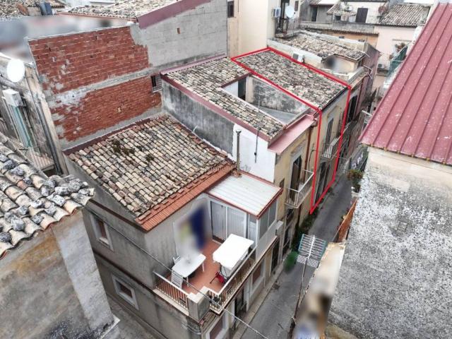 Casa indipendente in vendita a Ragusa RG