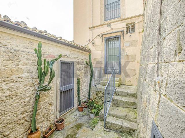 Casa indipendente in vendita a Ragusa RG