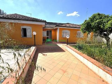 Casa indipendente in vendita a Ragusa RG