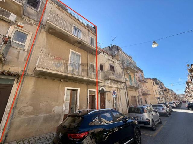 Casa indipendente in vendita a Ragusa RG