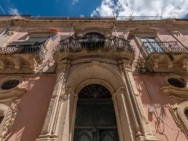 Casa indipendente in vendita a Ragusa RG