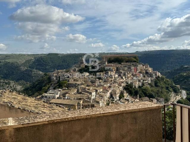Casa indipendente in vendita a Ragusa RG