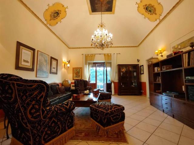 Casa indipendente in vendita a Ragusa RG