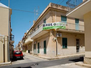 Casa indipendente in vendita a Ragusa RG