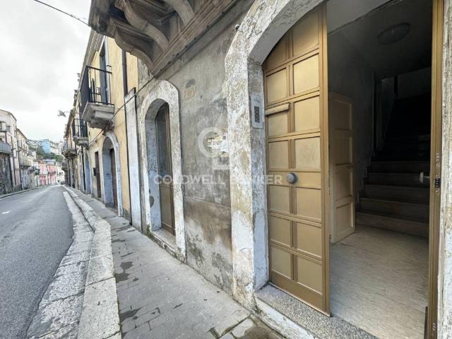 Casa indipendente in vendita a Ragusa RG