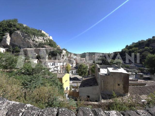 Casa indipendente in vendita a Ragusa RG