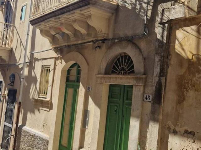 Casa indipendente in vendita a Ragusa RG