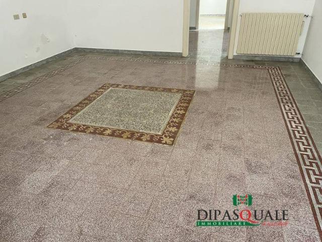 Casa indipendente in vendita a Ragusa via Maqueda 42, Centro città