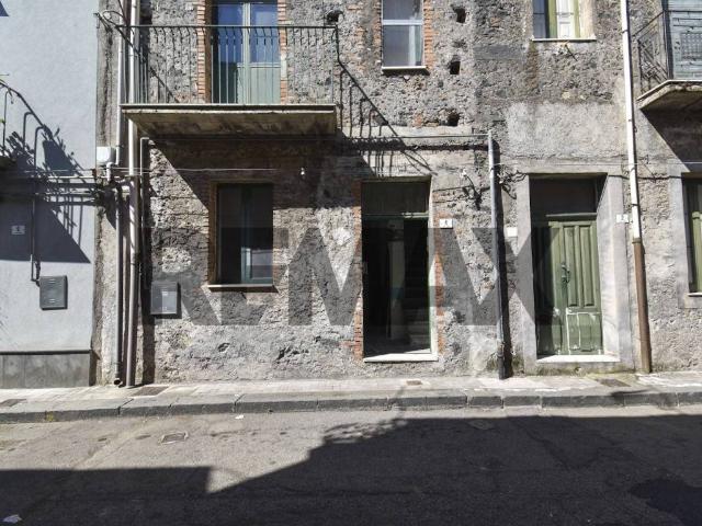 Casa indipendente in vendita a Randazzo CT