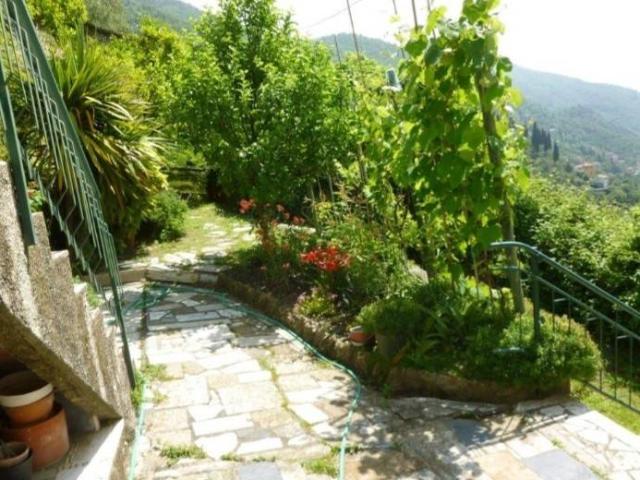 Casa indipendente in vendita a Rapallo GE