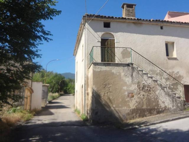 Casa indipendente in vendita a Rapino CH