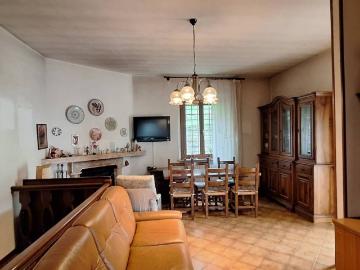 Casa indipendente in vendita a Rapolano Terme SI