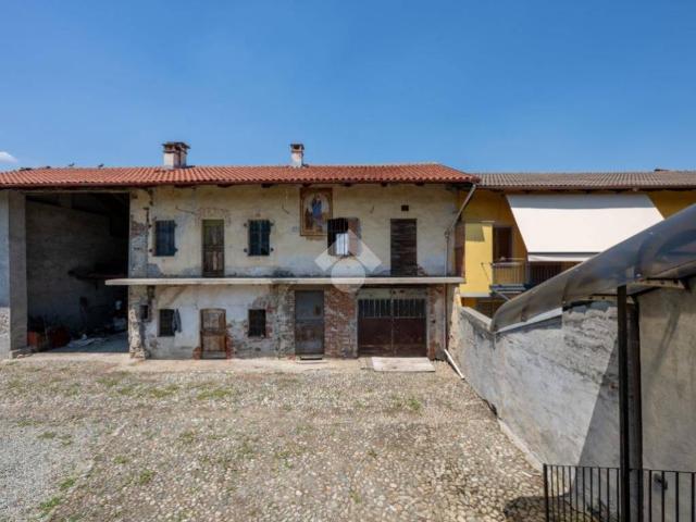 Casa indipendente in vendita a Revello CN