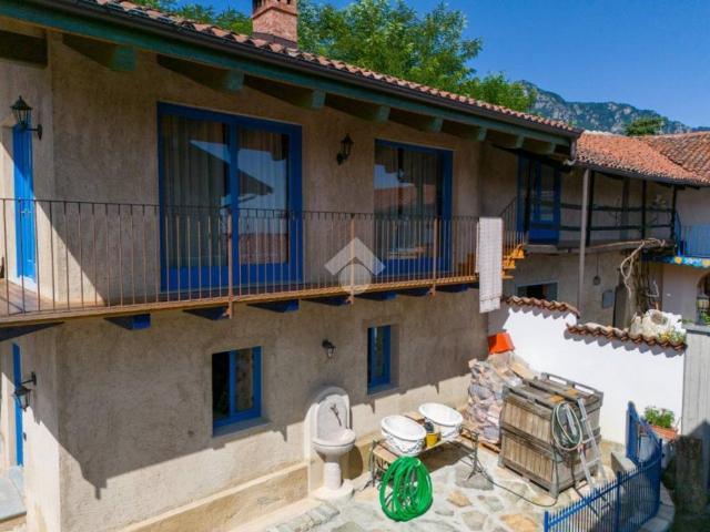 Casa indipendente in vendita a Revello CN