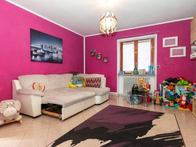 Casa indipendente in vendita a Revello CN