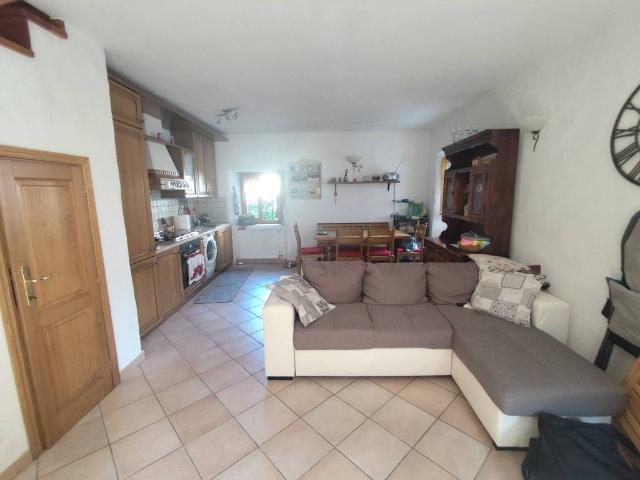 Casa indipendente in vendita a Re VB
