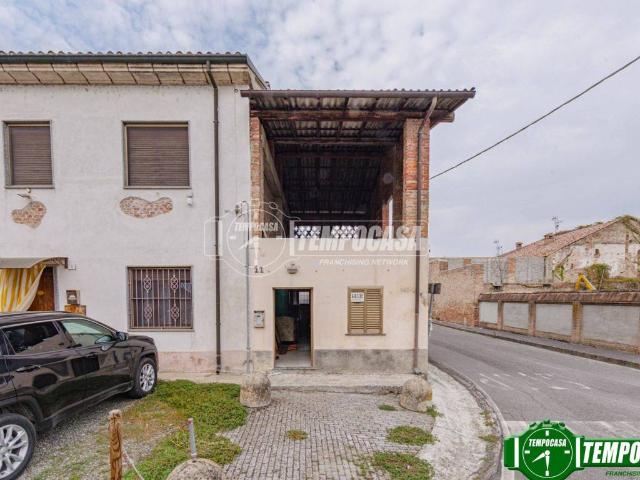 Casa indipendente in vendita a Rea PV