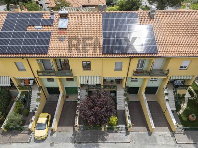 Casa indipendente in vendita a Recanati MC