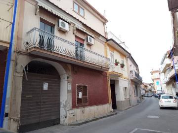 Casa indipendente in vendita a Recale CE