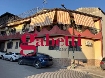 Casa indipendente in vendita a Recale CE