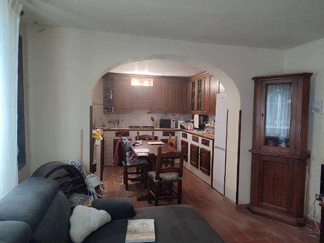 Casa indipendente in vendita a Reggello FI
