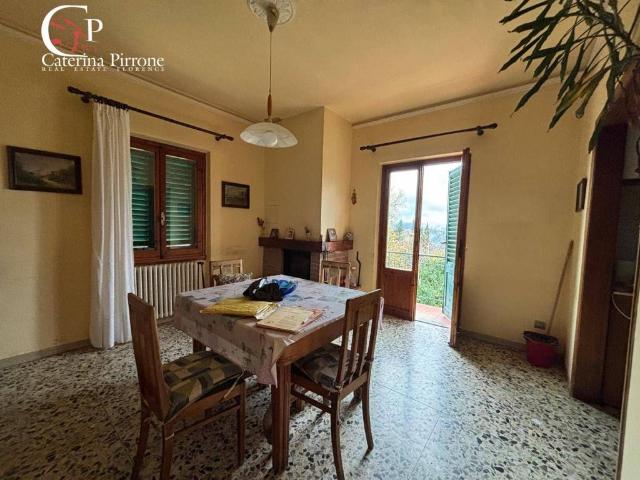 Casa indipendente in vendita a Reggello FI