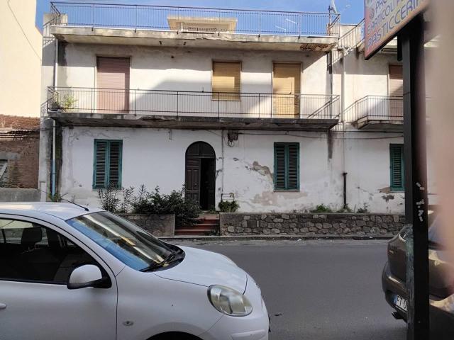 Casa indipendente in vendita a Reggio Calabria