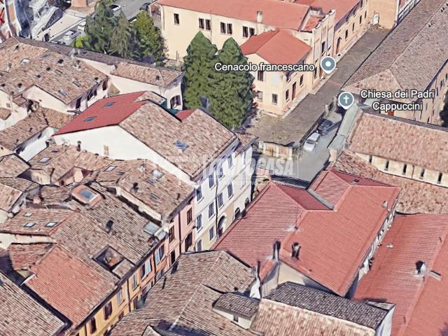 Casa indipendente in vendita a Reggio nell'Emilia