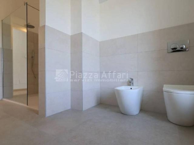 Casa indipendente in vendita a Reggio Emilia RE