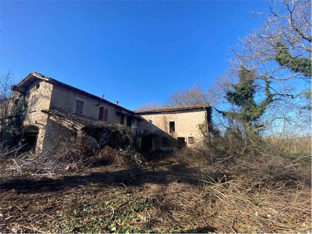 Casa indipendente in vendita a Reggio Emilia RE