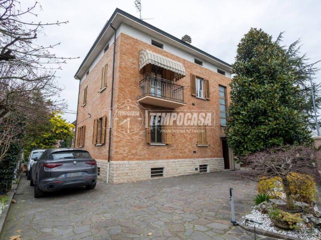 Casa indipendente in vendita a Reggio Emilia RE